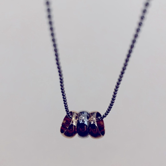 Tri Color Ring Necklace - Picture 6 of 6